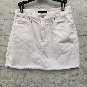 Banana Republic White Denim Skirt sz 4 euc